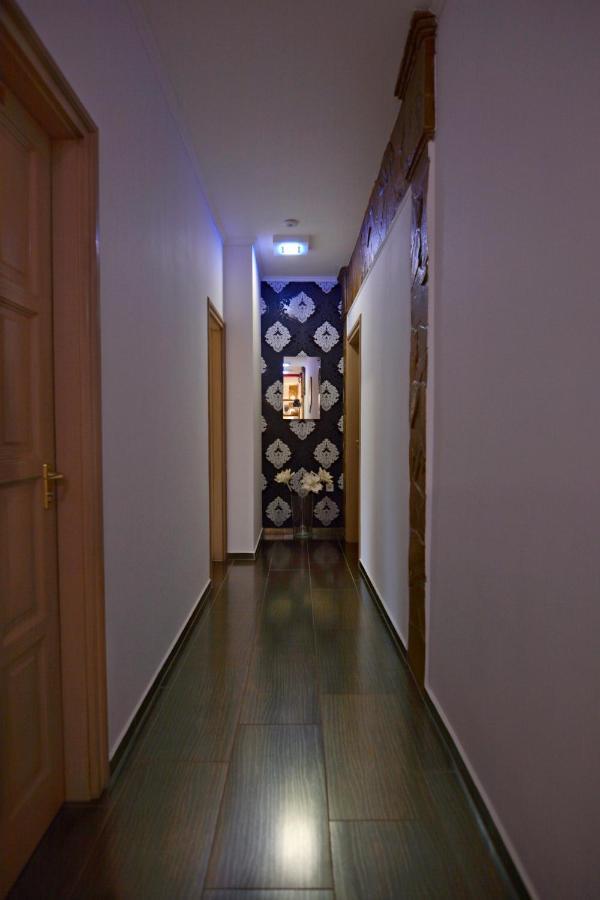 R.Gold Apartman Makó エクステリア 写真