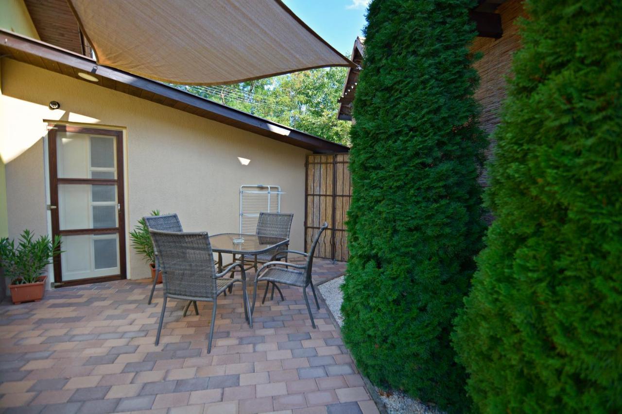 R.Gold Apartman Makó エクステリア 写真